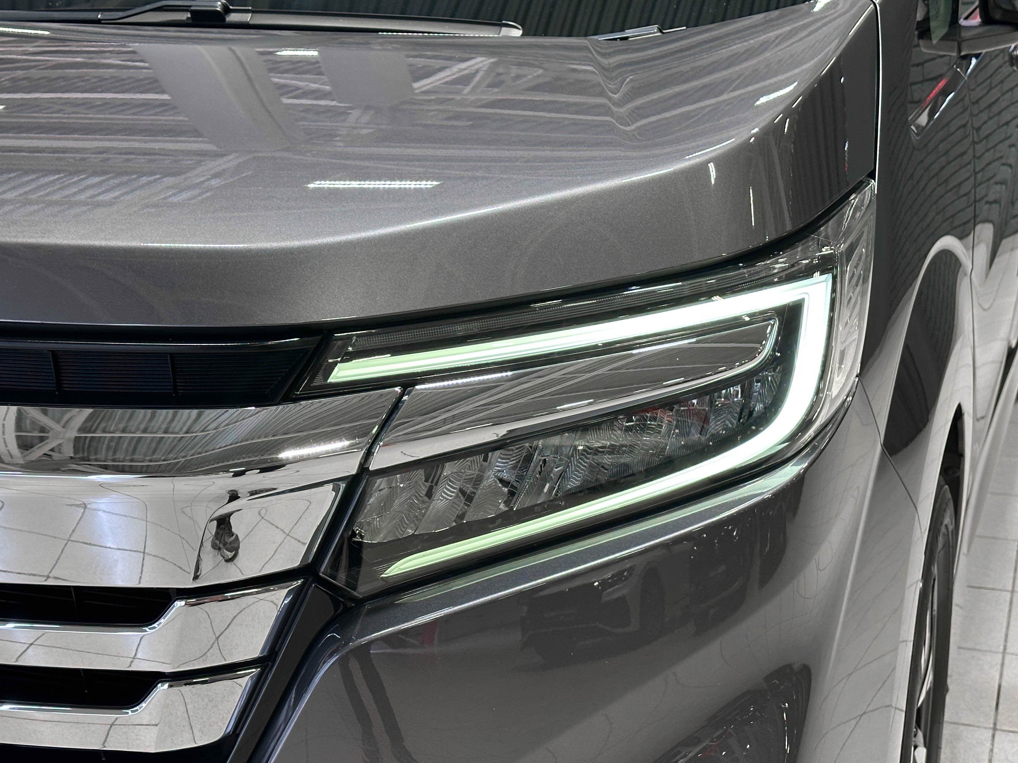 Honda Stepwgn SPADA - 4